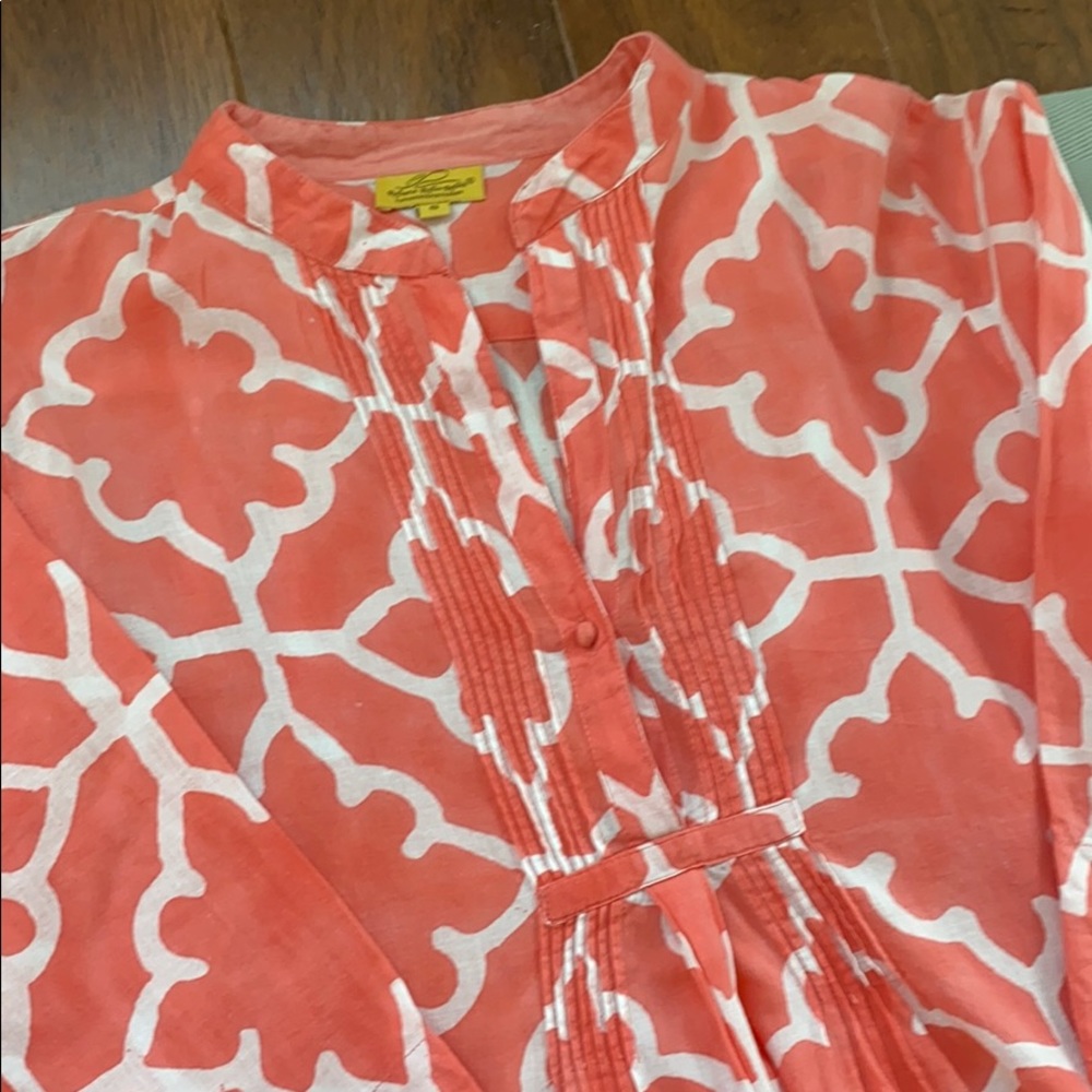 Roller Rabbit Tunic Blouse - Picture 2 of 5